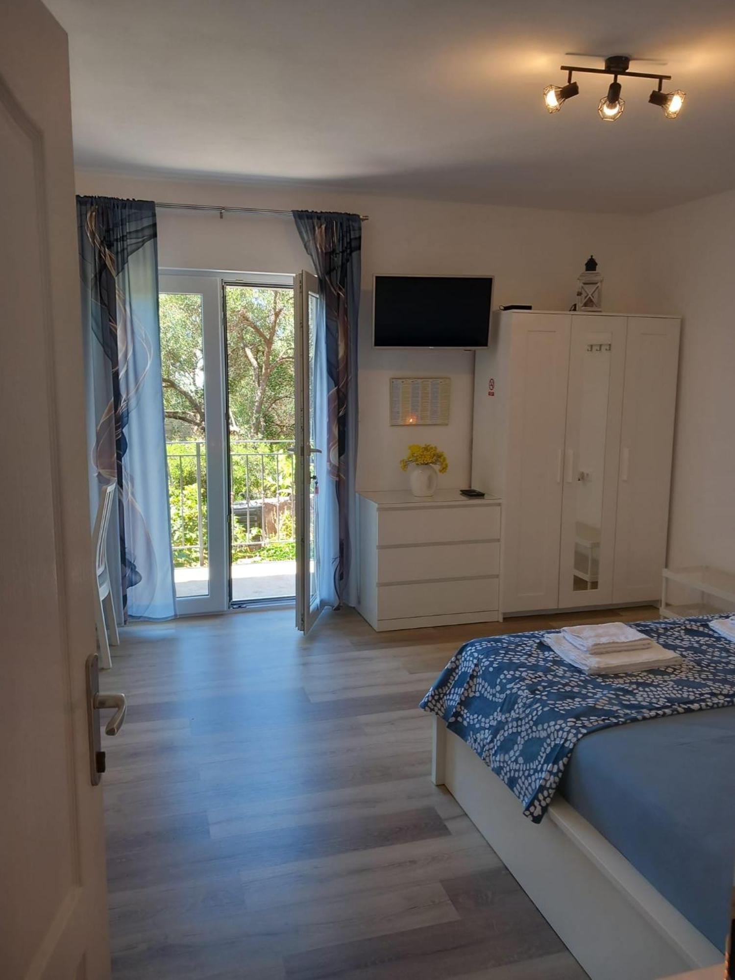 Ivka Apartment Hvar Town Luaran gambar